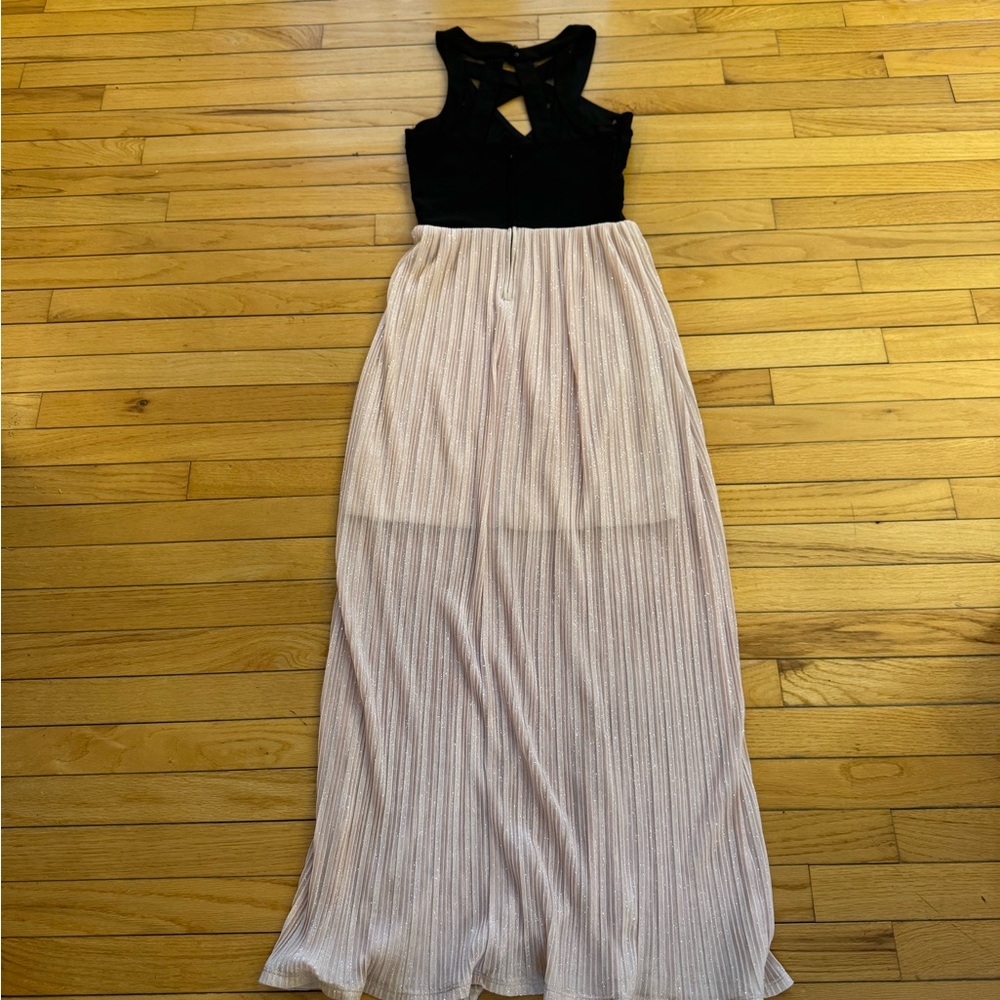 Elegant Black and Champagne Dress Size 7